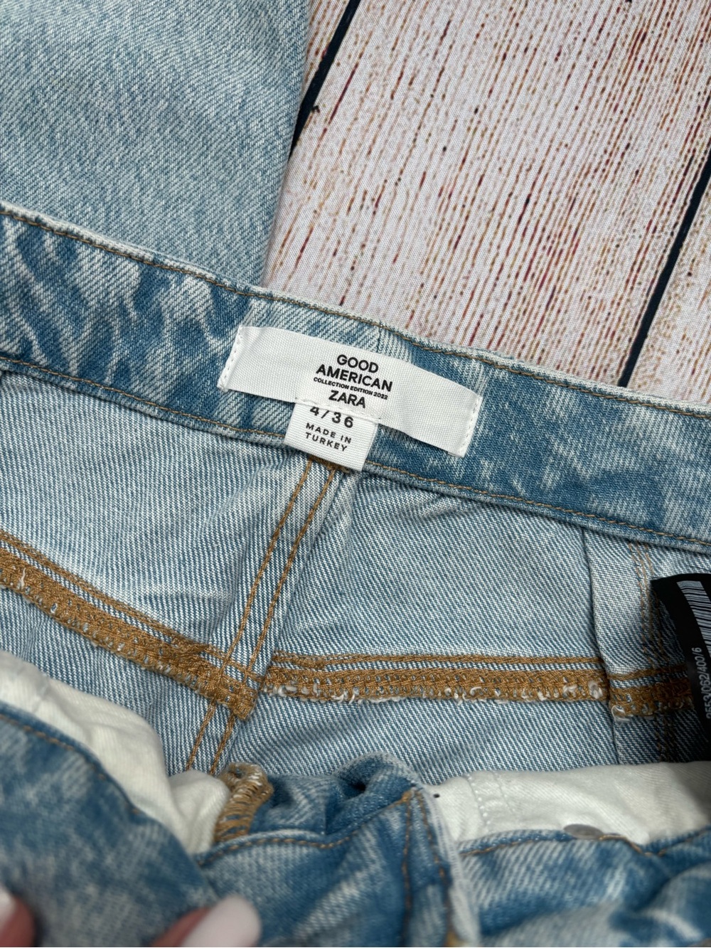 ZARA x Good American 90s Relaxed High-Rise Straight Leg Jeans - Picture 4 of 4
